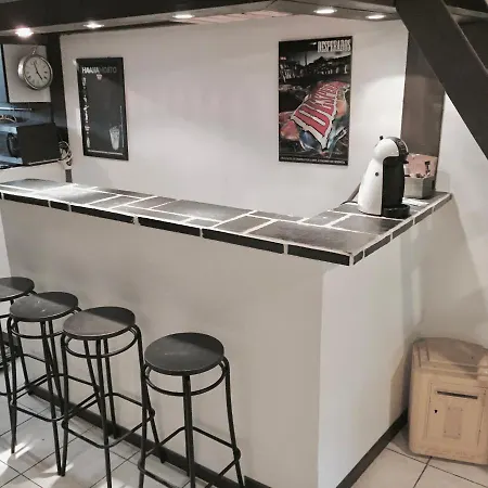 24h 7j Apartment *
